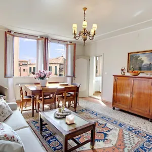  Appartement Canale Italie